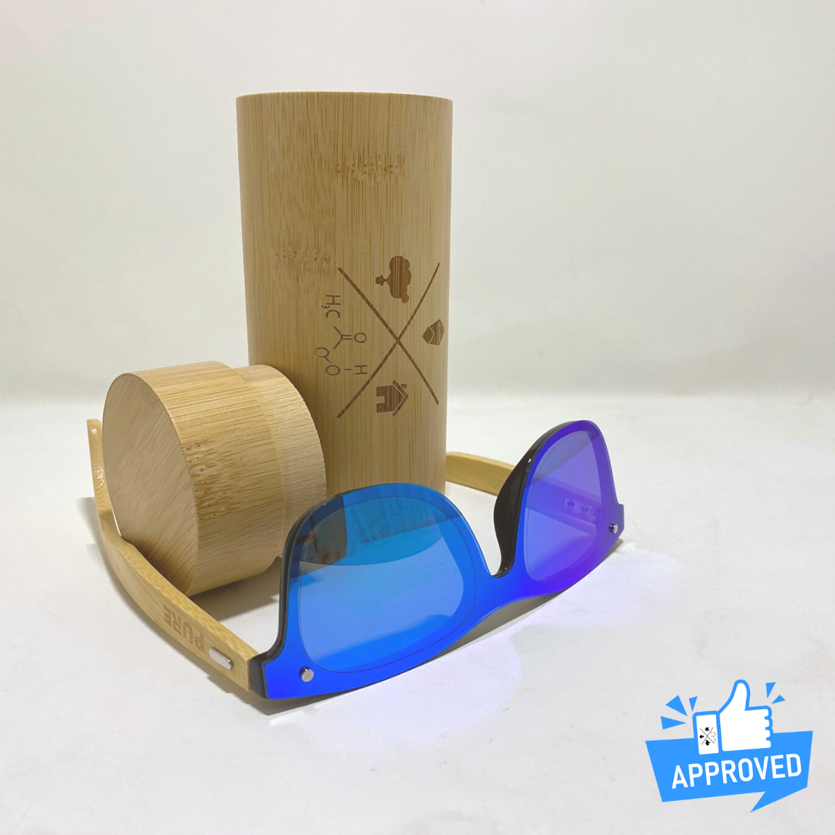 PM universal logo Sunglasses in Bamboo case